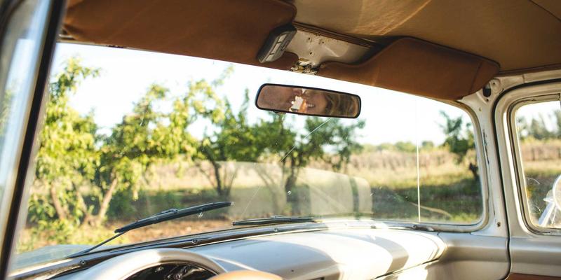 当波西米亚设计哲学遇见现代网络技术:IT服务的新美学革命