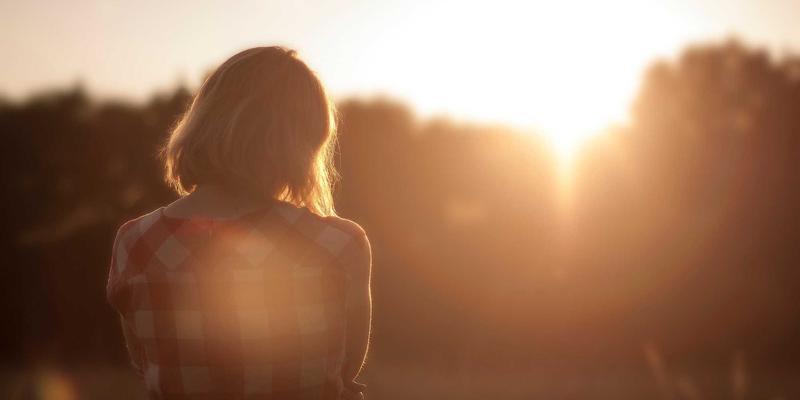 当波西米亚设计哲学遇见网络技术：软件开发的艺术化革命